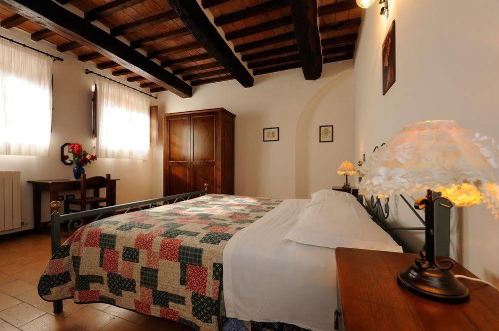 Relais Borgo Torale 호텔 파시냐노술트라시메노 외부 사진