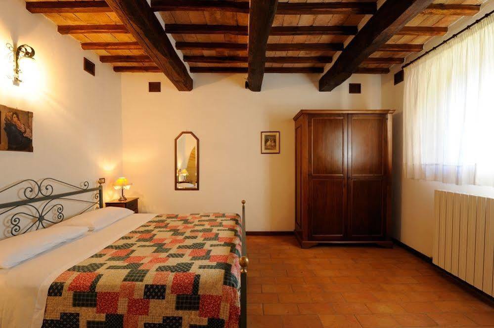 Relais Borgo Torale 호텔 파시냐노술트라시메노 외부 사진