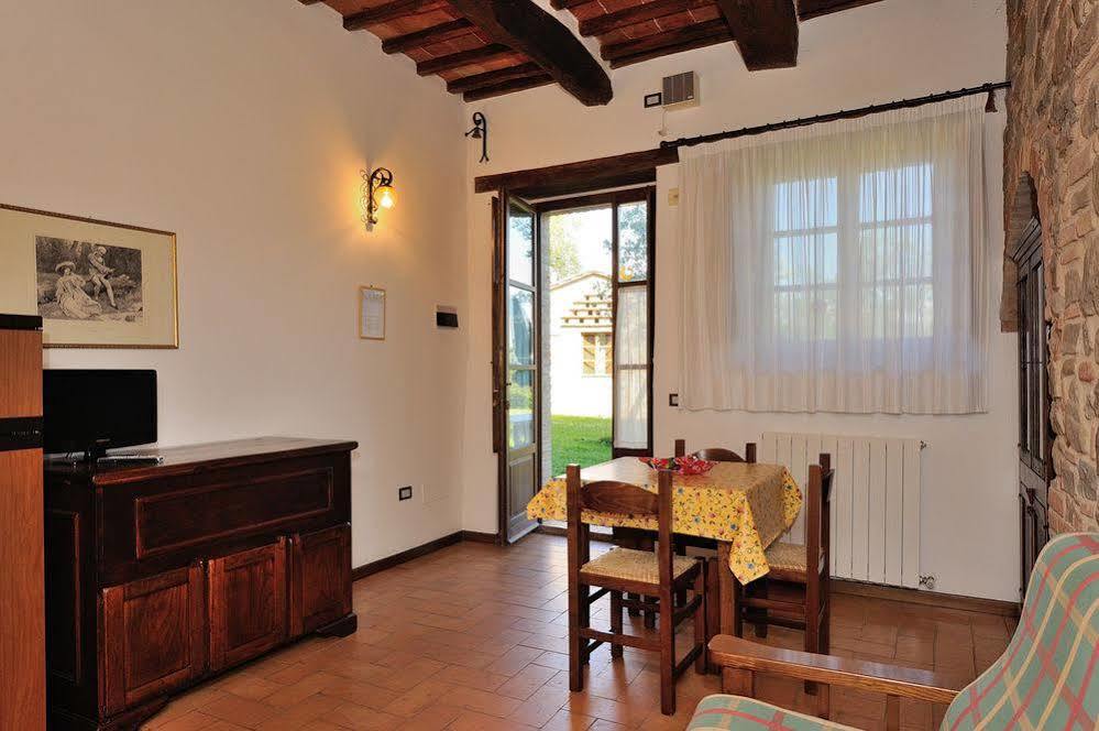 Relais Borgo Torale 호텔 파시냐노술트라시메노 외부 사진