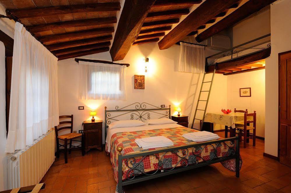 Relais Borgo Torale 호텔 파시냐노술트라시메노 외부 사진