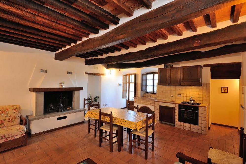 Relais Borgo Torale 호텔 파시냐노술트라시메노 외부 사진