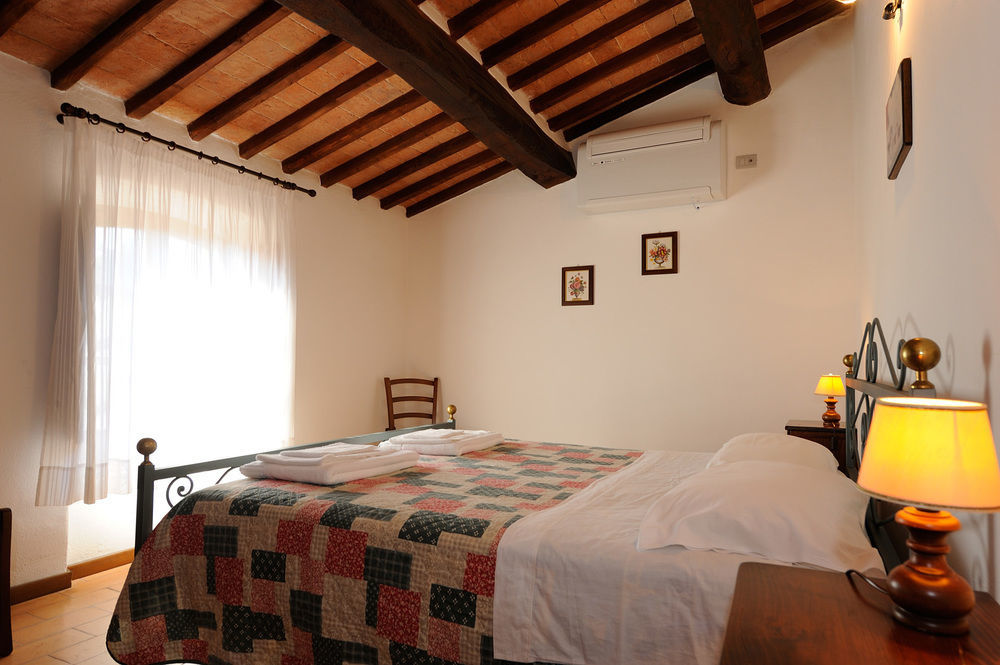 Relais Borgo Torale 호텔 파시냐노술트라시메노 외부 사진