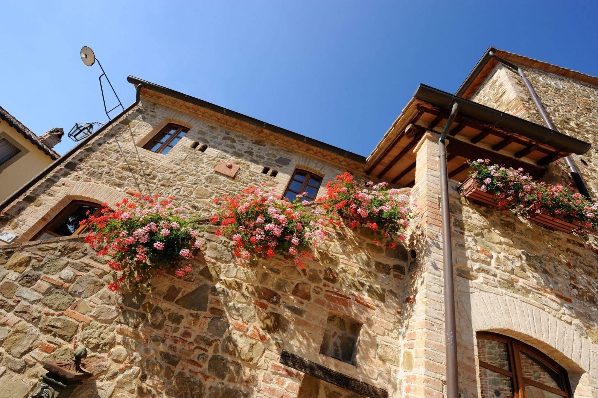 Relais Borgo Torale 호텔 파시냐노술트라시메노 외부 사진