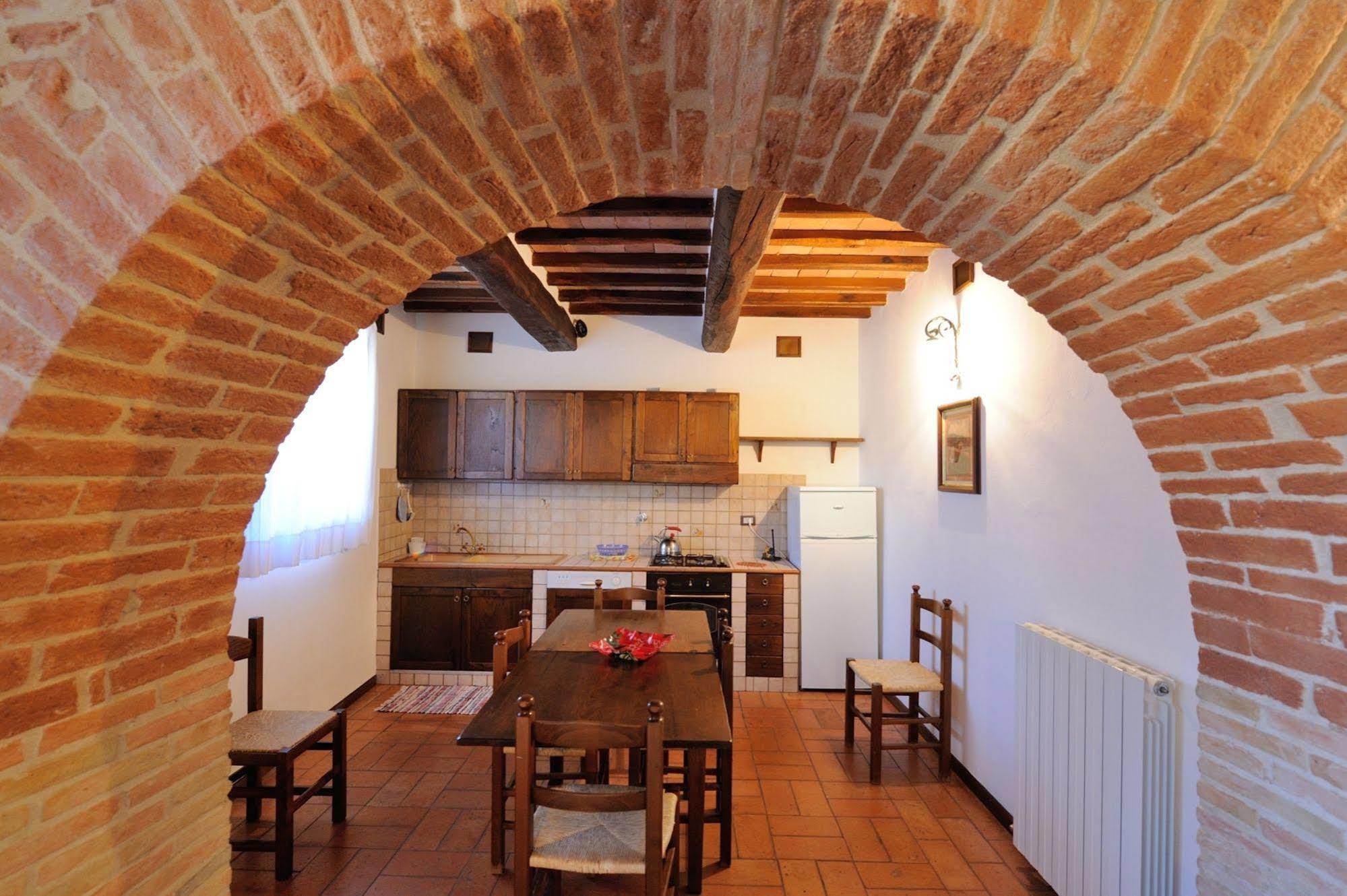 Relais Borgo Torale 호텔 파시냐노술트라시메노 외부 사진