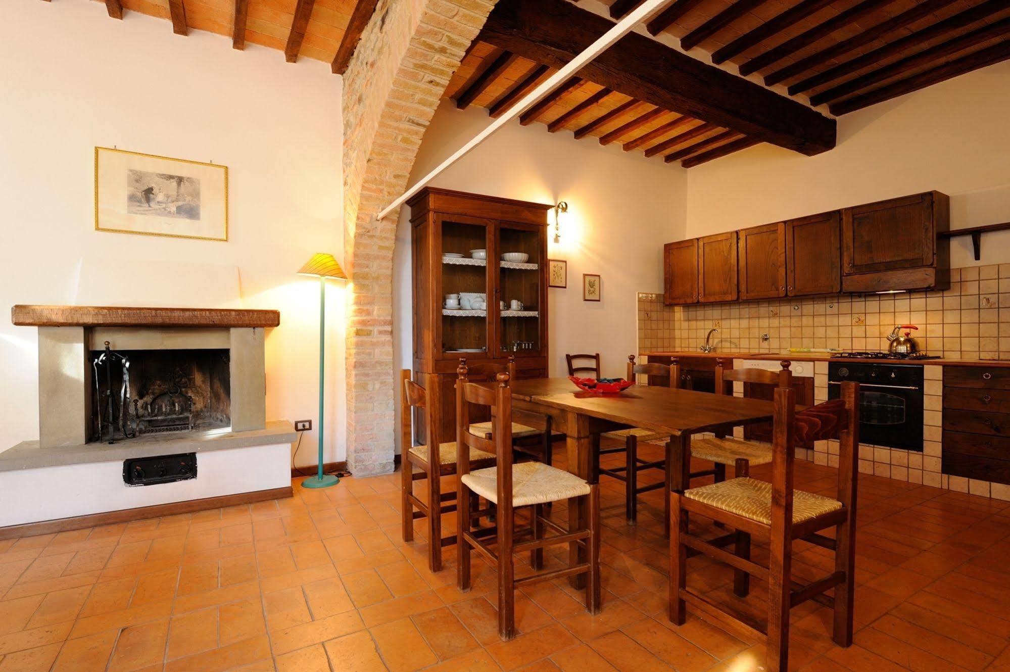 Relais Borgo Torale 호텔 파시냐노술트라시메노 외부 사진
