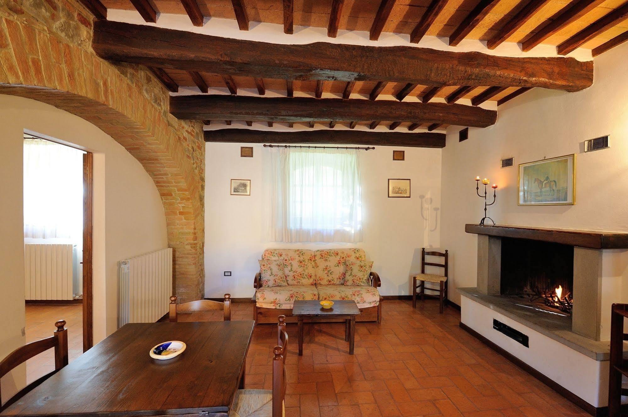 Relais Borgo Torale 호텔 파시냐노술트라시메노 외부 사진